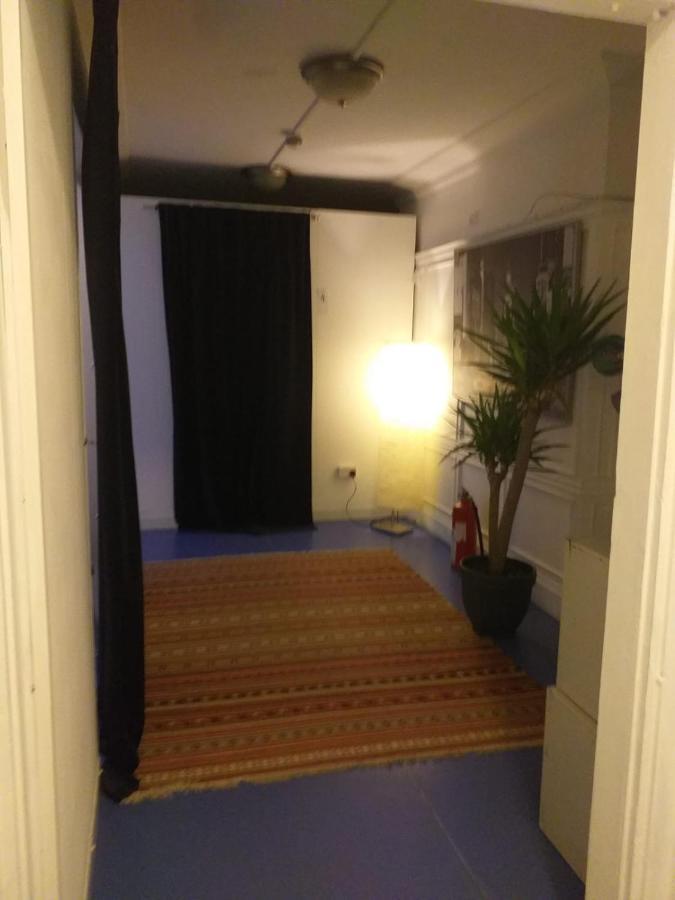 The Queens Hostel Londres Extérieur photo